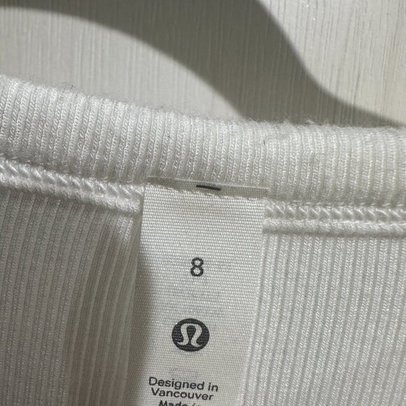 EUC Lululemon ribbed long sleeve - white 8 - Picture 2 of 3